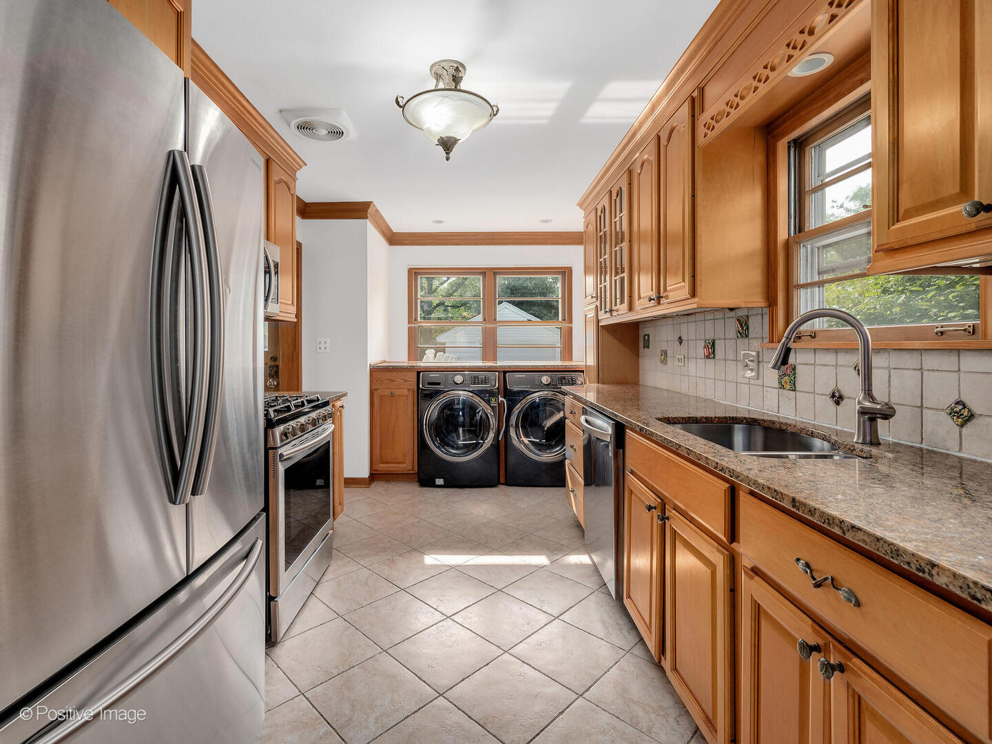 4216 Forest Avenue, Western Springs, IL 60558