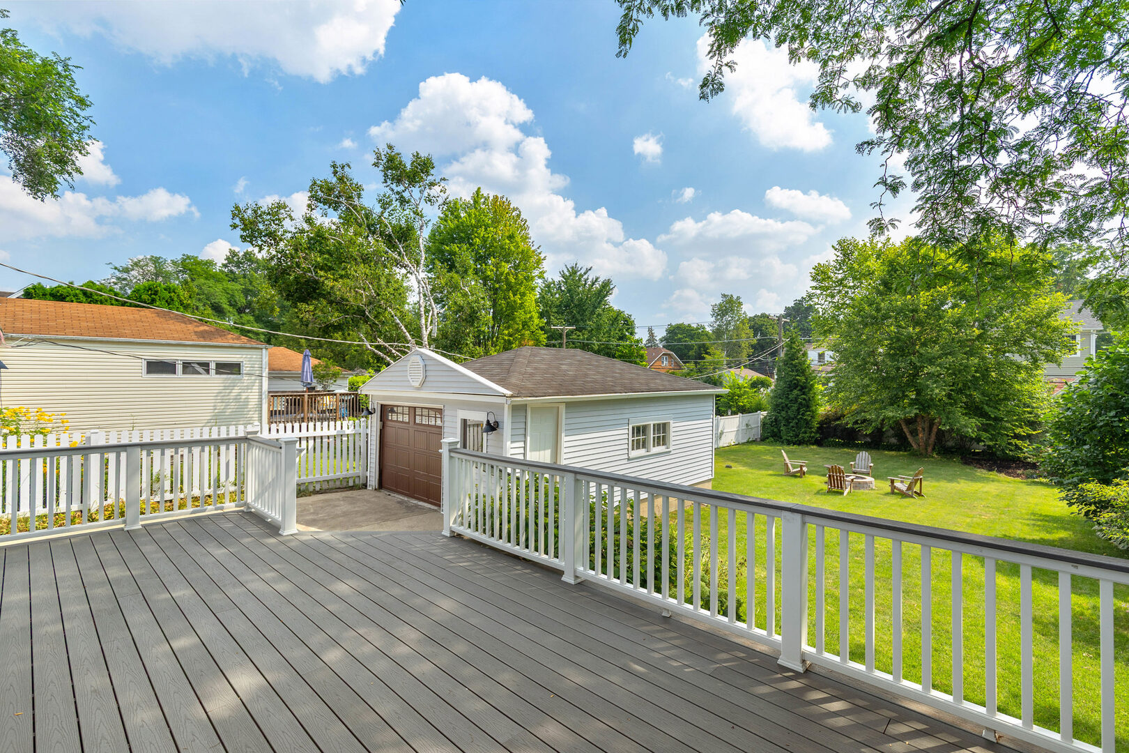 17 N Pine Street, Mount Prospect, IL 60056