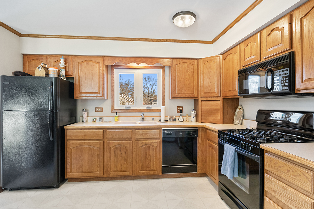 3000 Miller Drive, McHenry, IL 60050