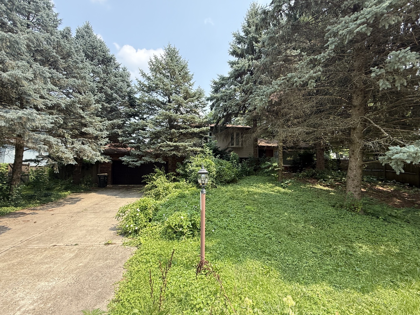 3S631 Lorraine Avenue, Warrenville, IL 60555