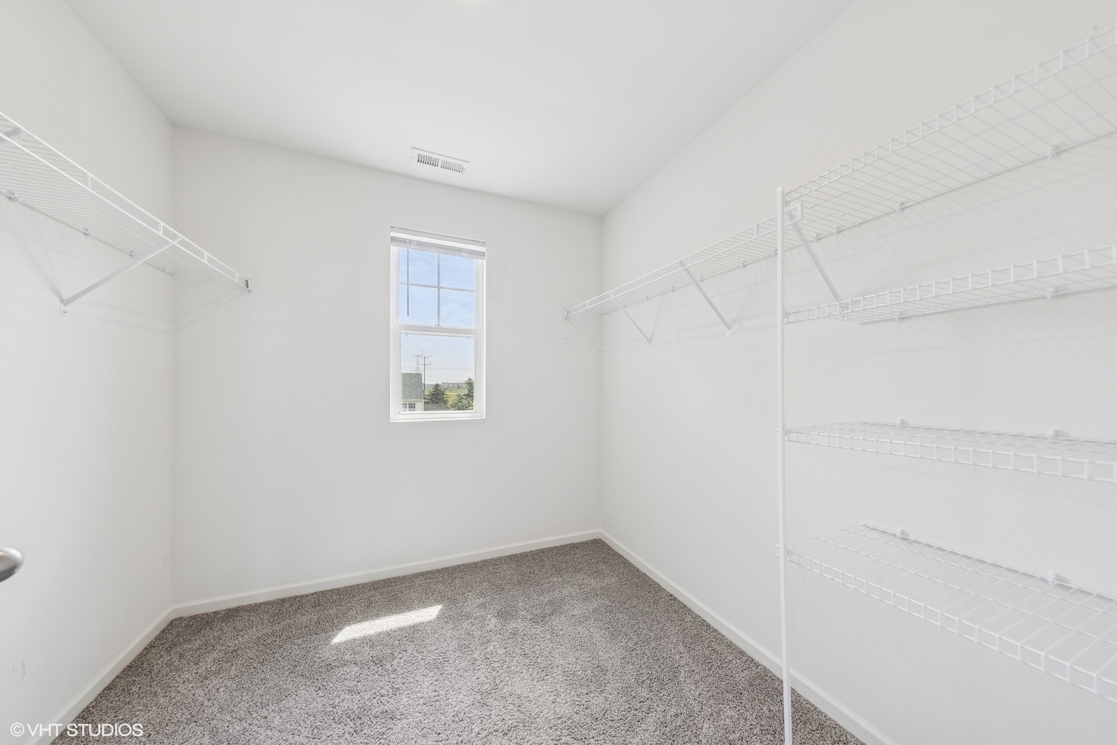 411 Stockton Drive, Joliet, IL 60436