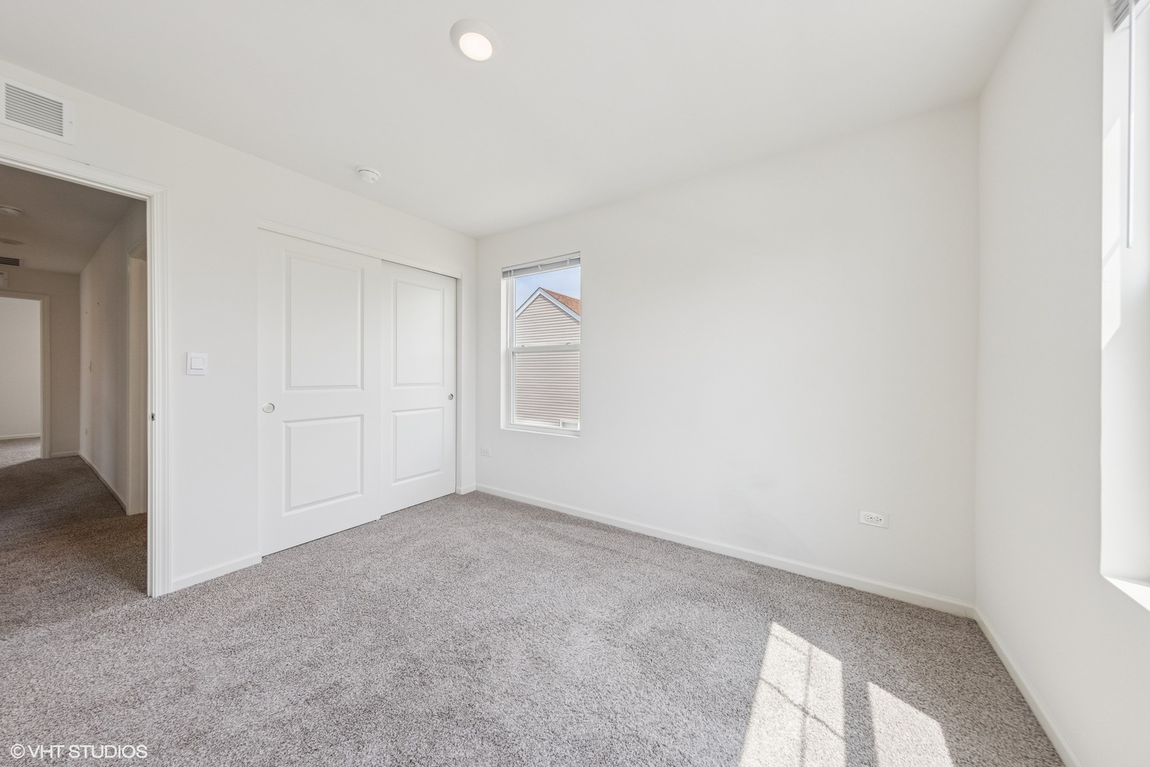 411 Stockton Drive, Joliet, IL 60436