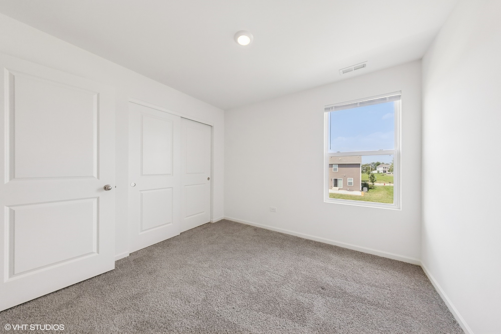 411 Stockton Drive, Joliet, IL 60436