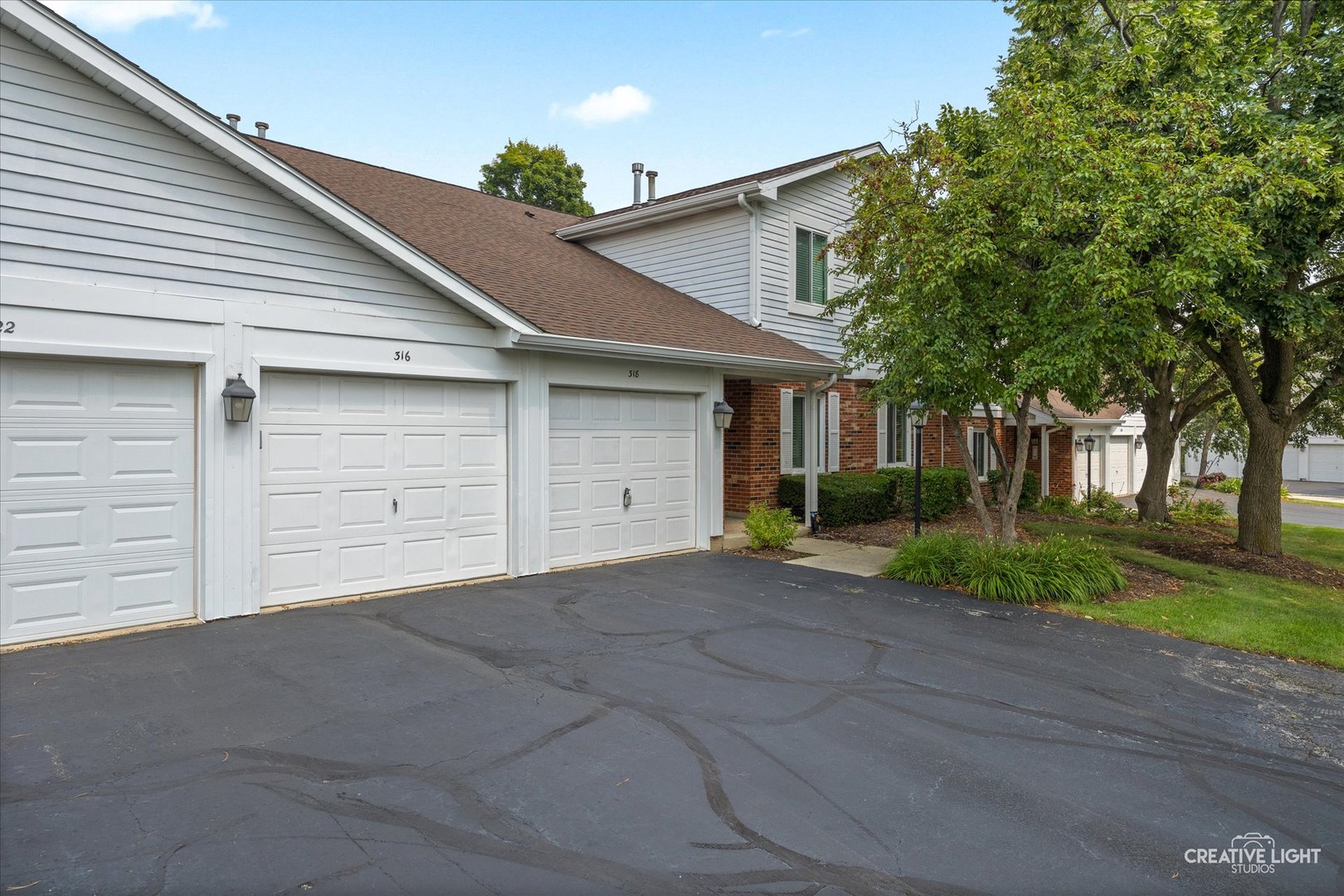 318 Clairemont Court #0, Aurora, IL 60504