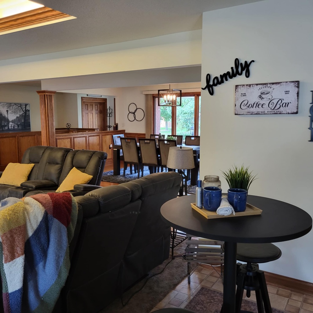 12 Warren Drive, Mazon, IL 60444
