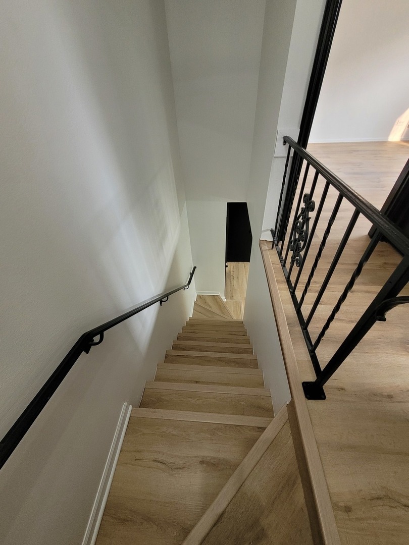 2402 Algonquin Road #9, Rolling Meadows, IL 60008