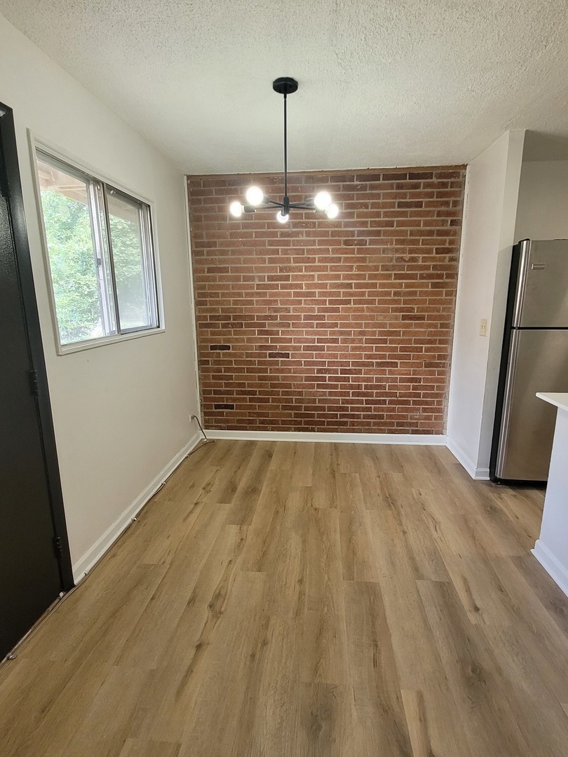 2402 Algonquin Road #9, Rolling Meadows, IL 60008