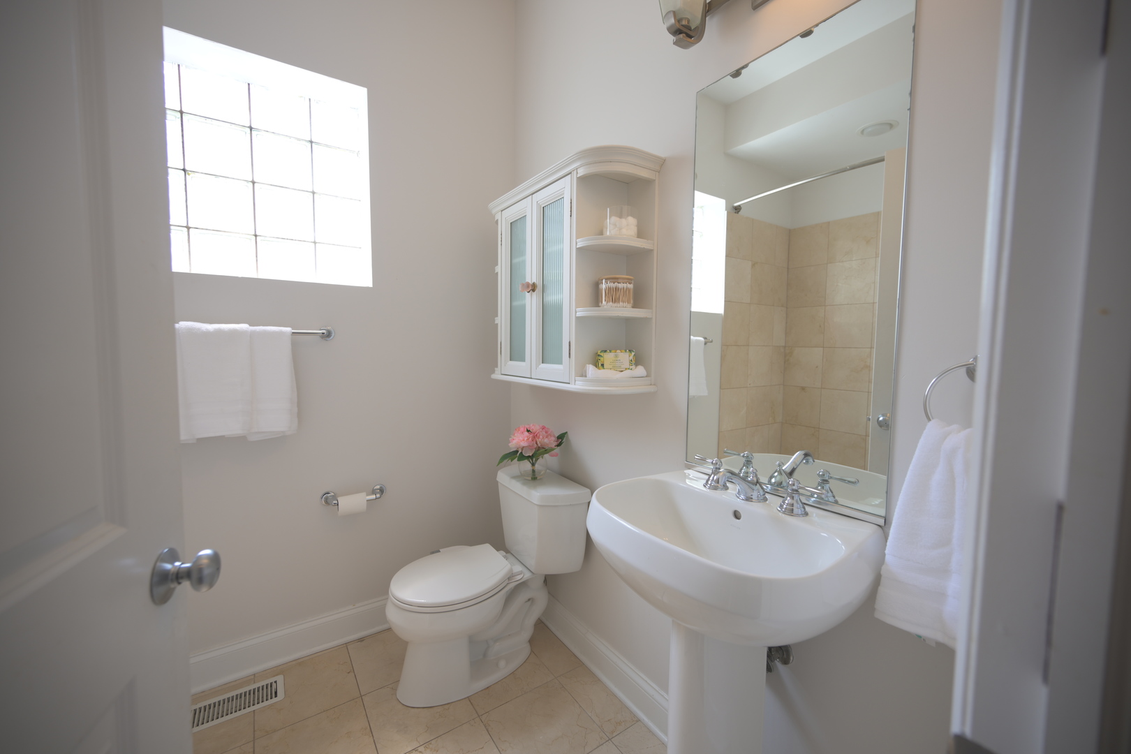 1229 N Paulina Street #2, Chicago, IL 60622