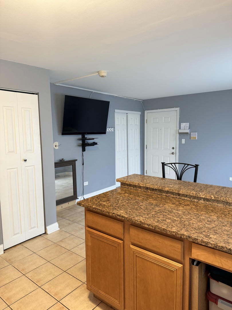 4620 Fishermans Terrace #GE, Lyons, IL 60534