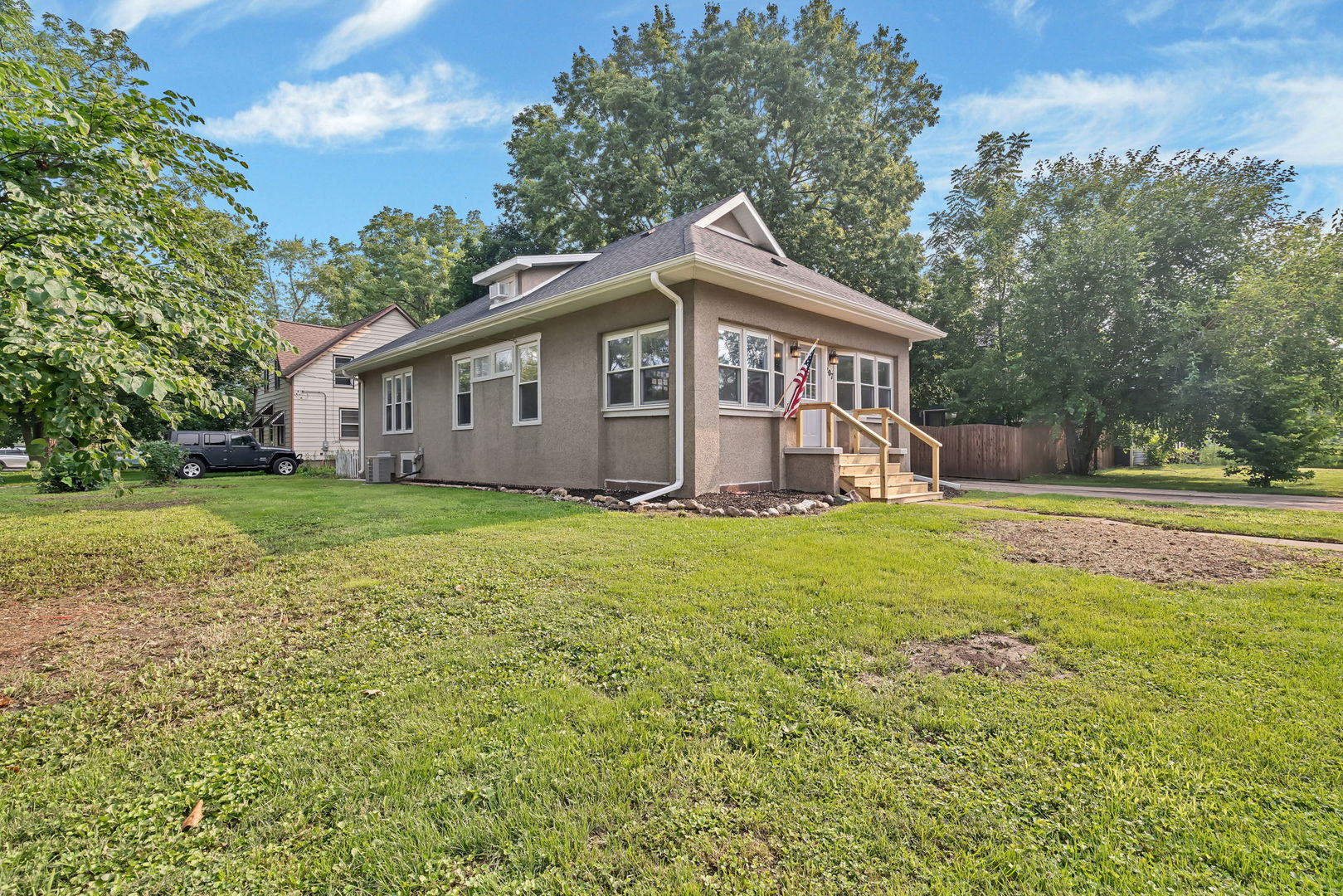207 E Union Street, Seneca, IL 61360