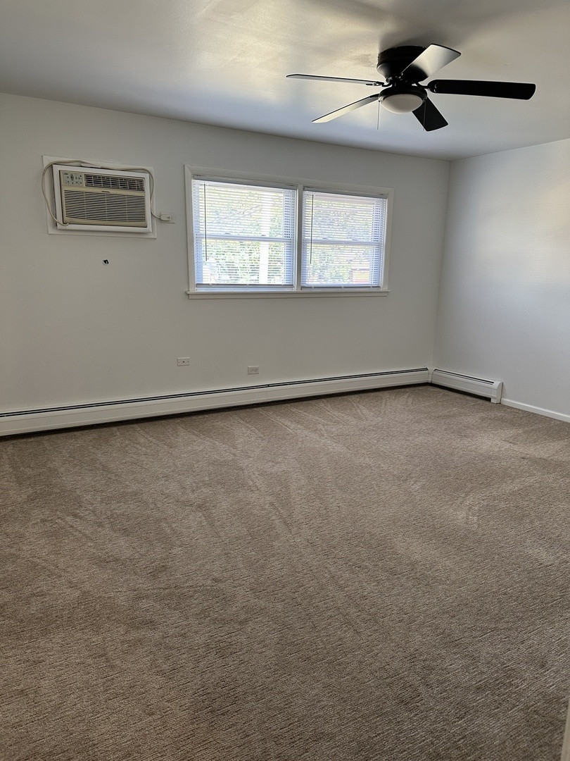 4537 Maple Avenue #2S, Brookfield, IL 60513