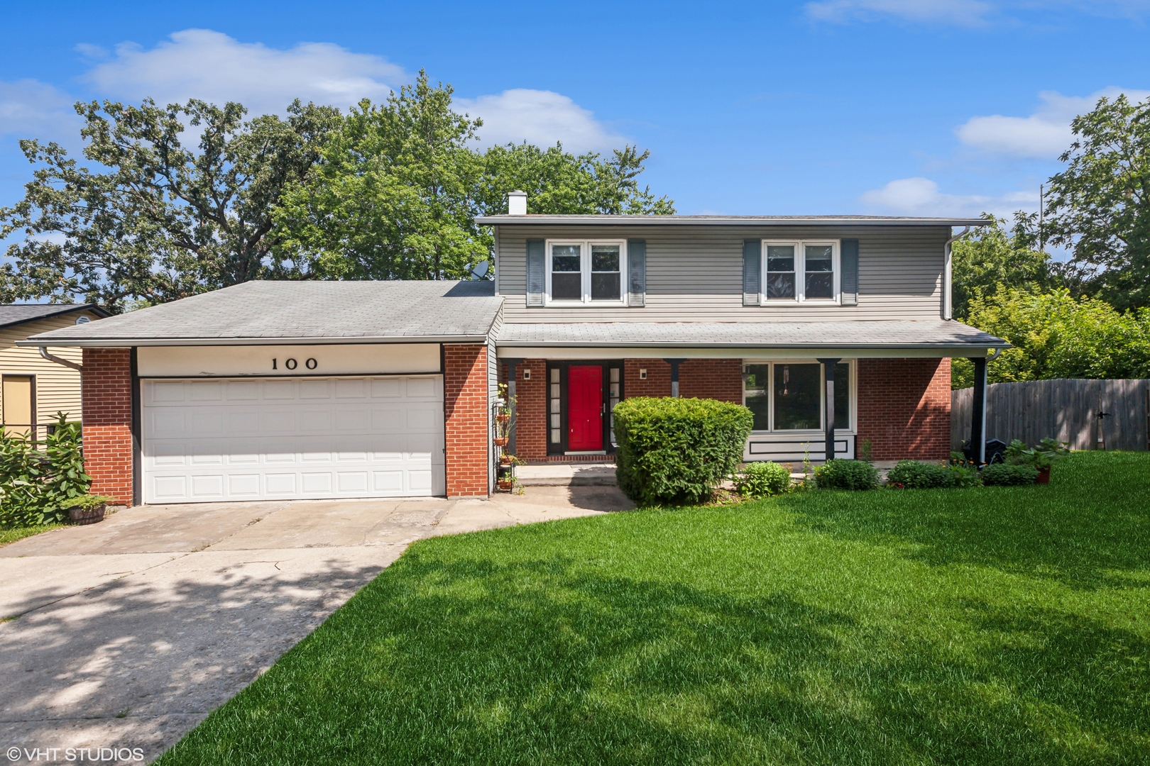 100 Concord Lane, Bolingbrook, IL 60440