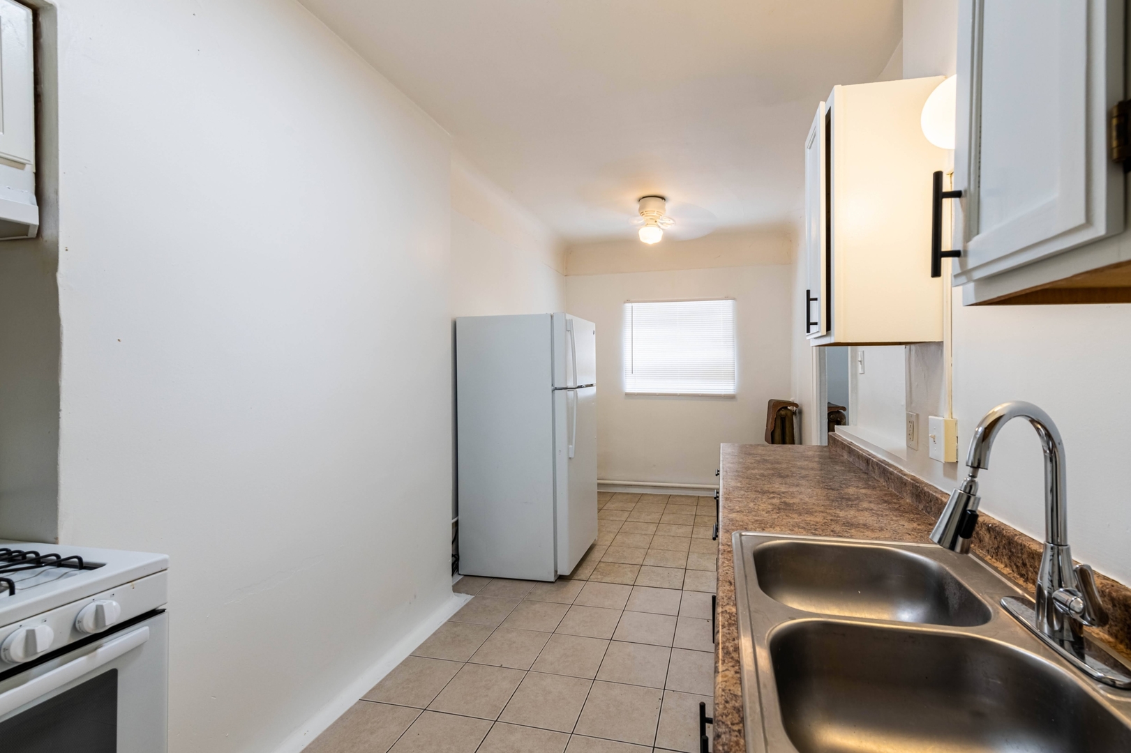 3302 Kenilworth Avenue, Berwyn, IL 60402