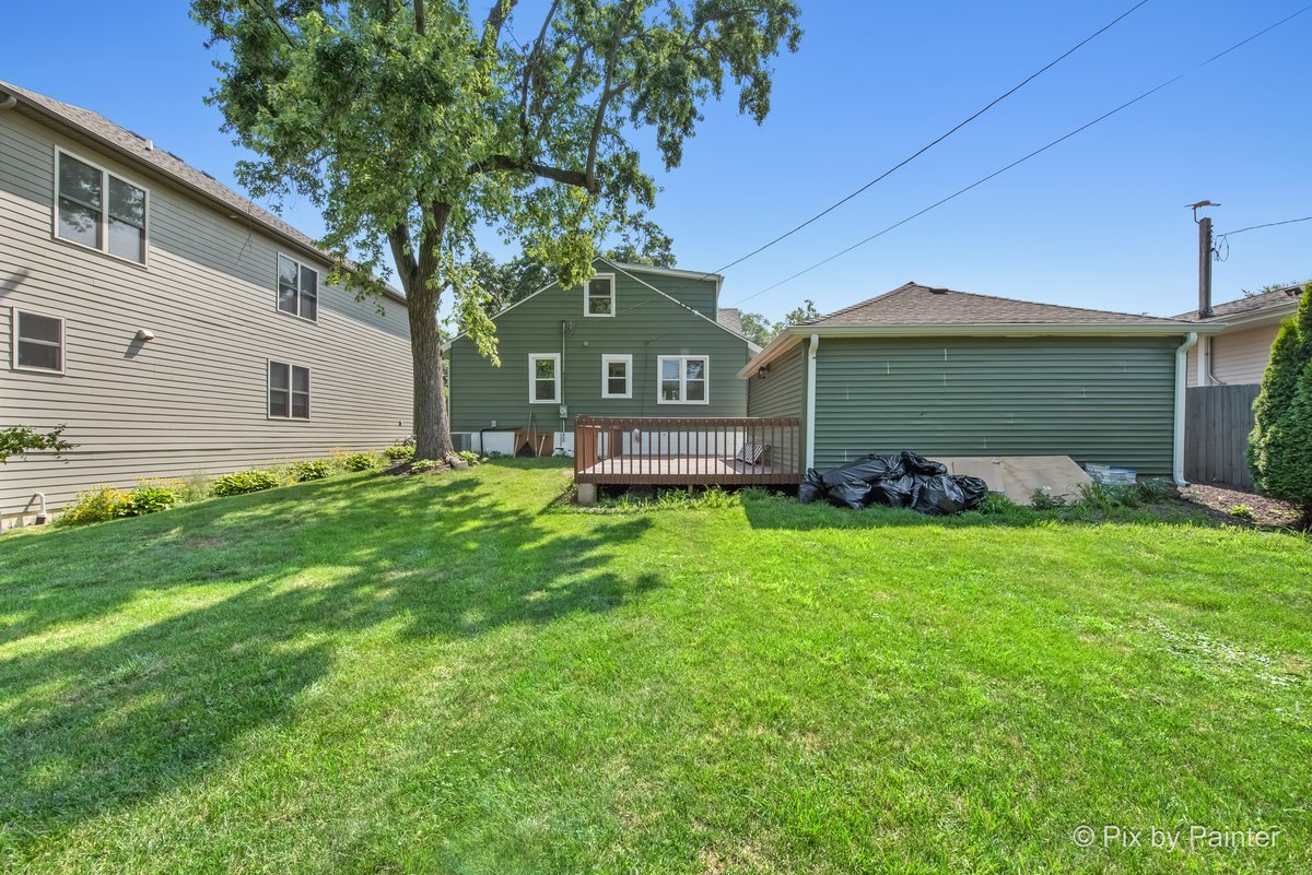4524 Cross Street, Downers Grove, IL 60515