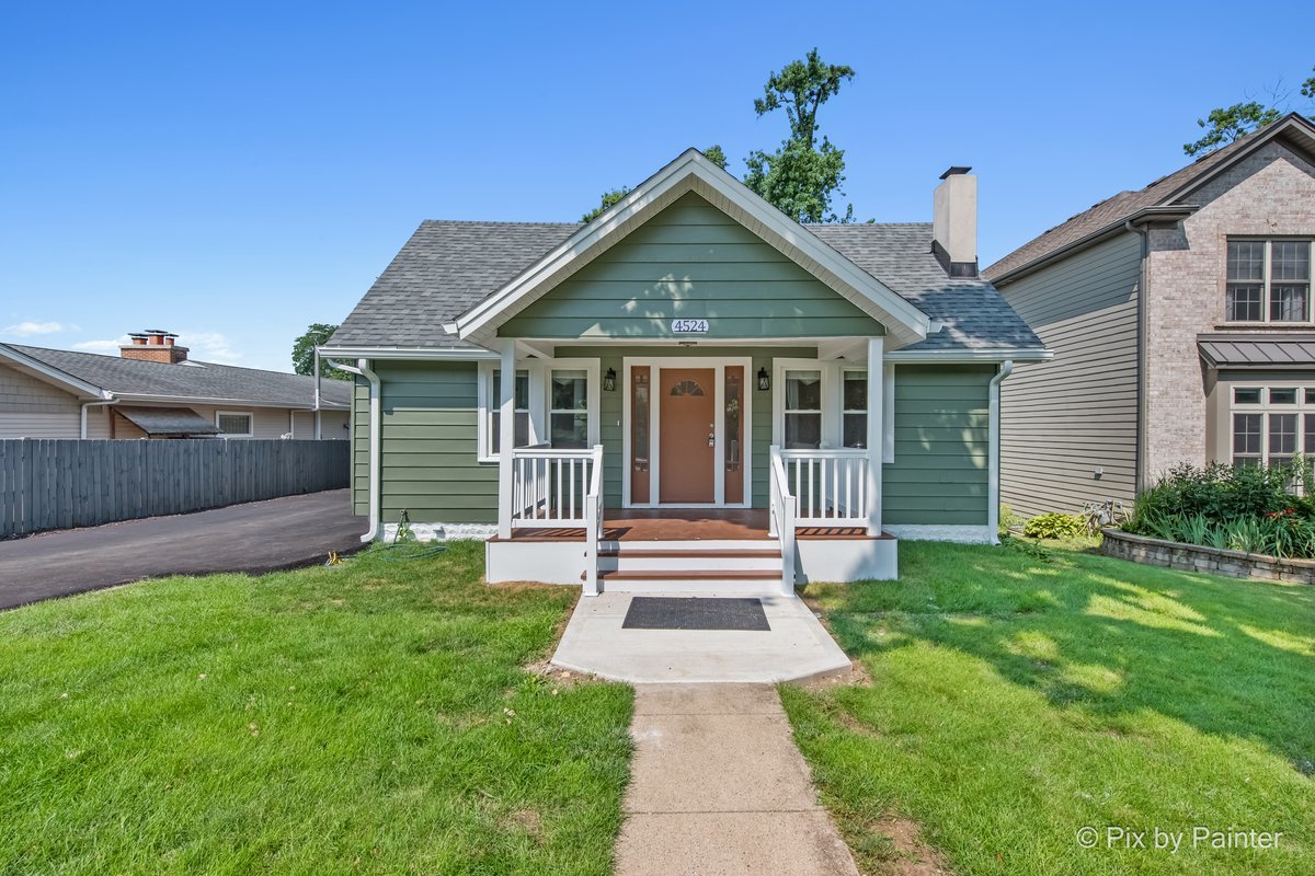 4524 Cross Street, Downers Grove, IL 60515
