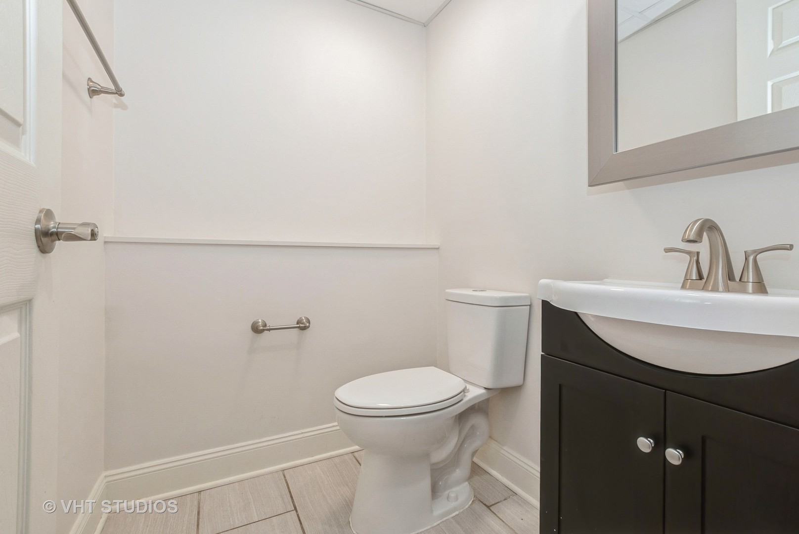 9433 S Burnside Avenue, Chicago, IL 60619