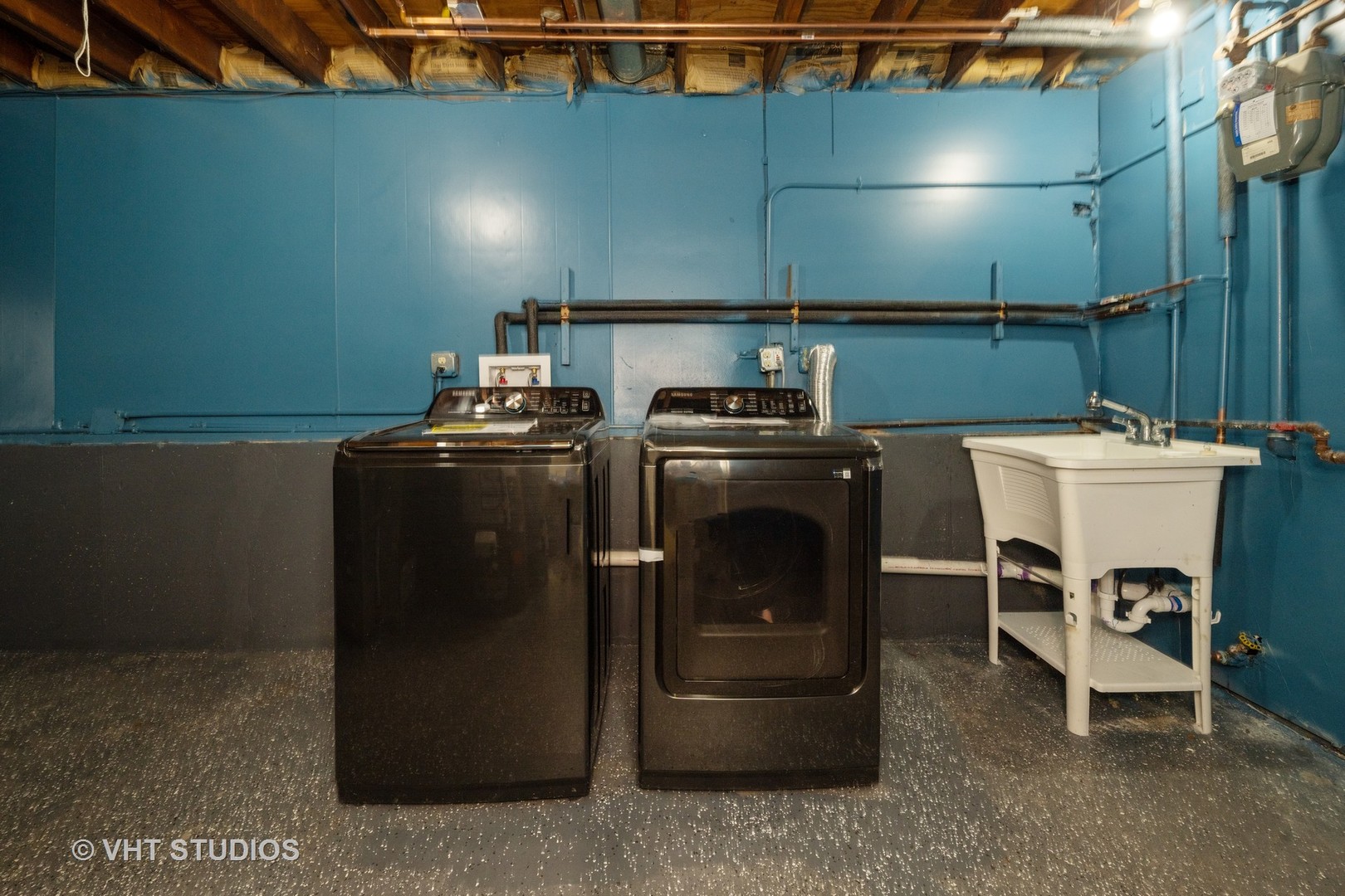 9433 S Burnside Avenue, Chicago, IL 60619
