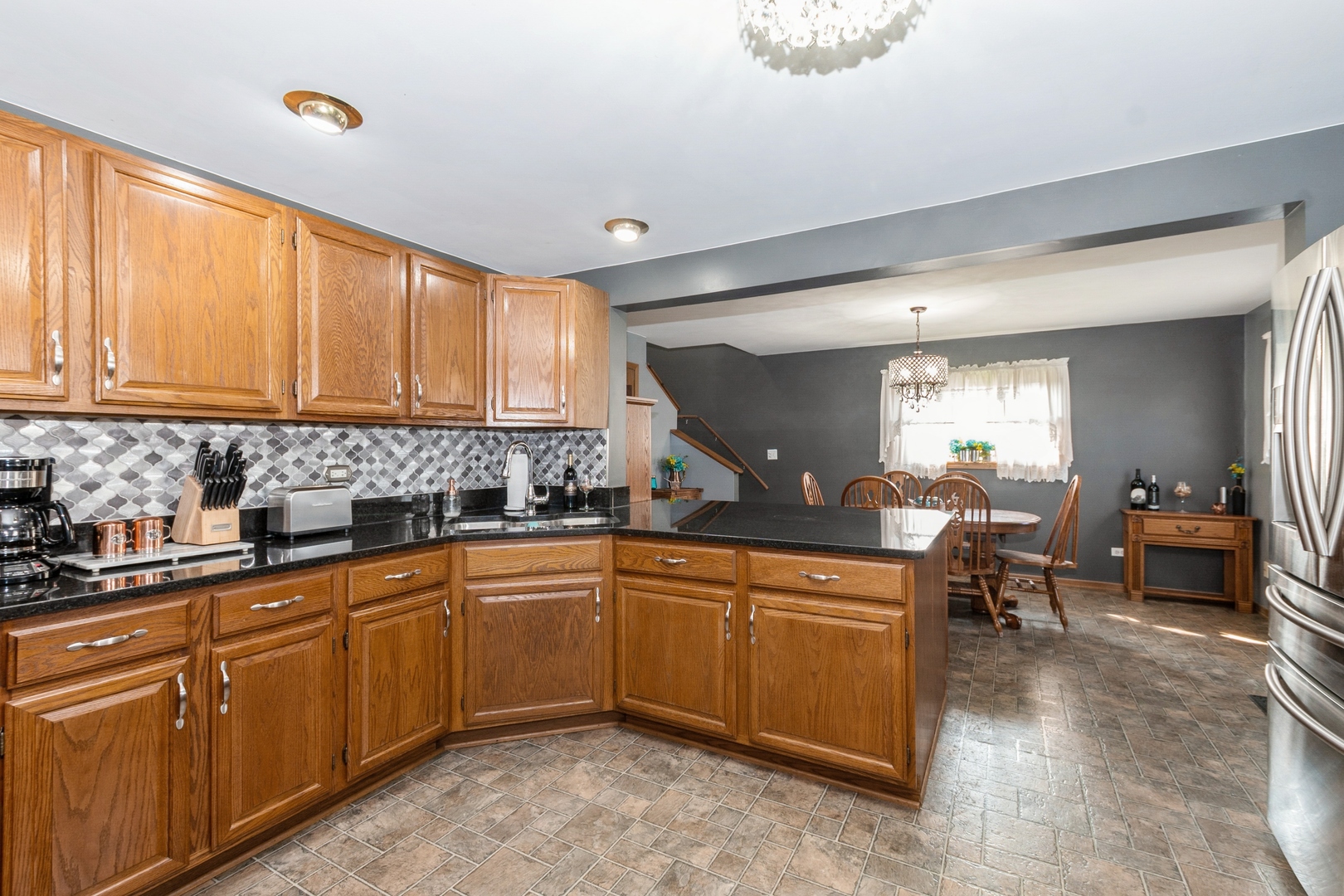 8828 S Beck Place, Hometown, IL 60456
