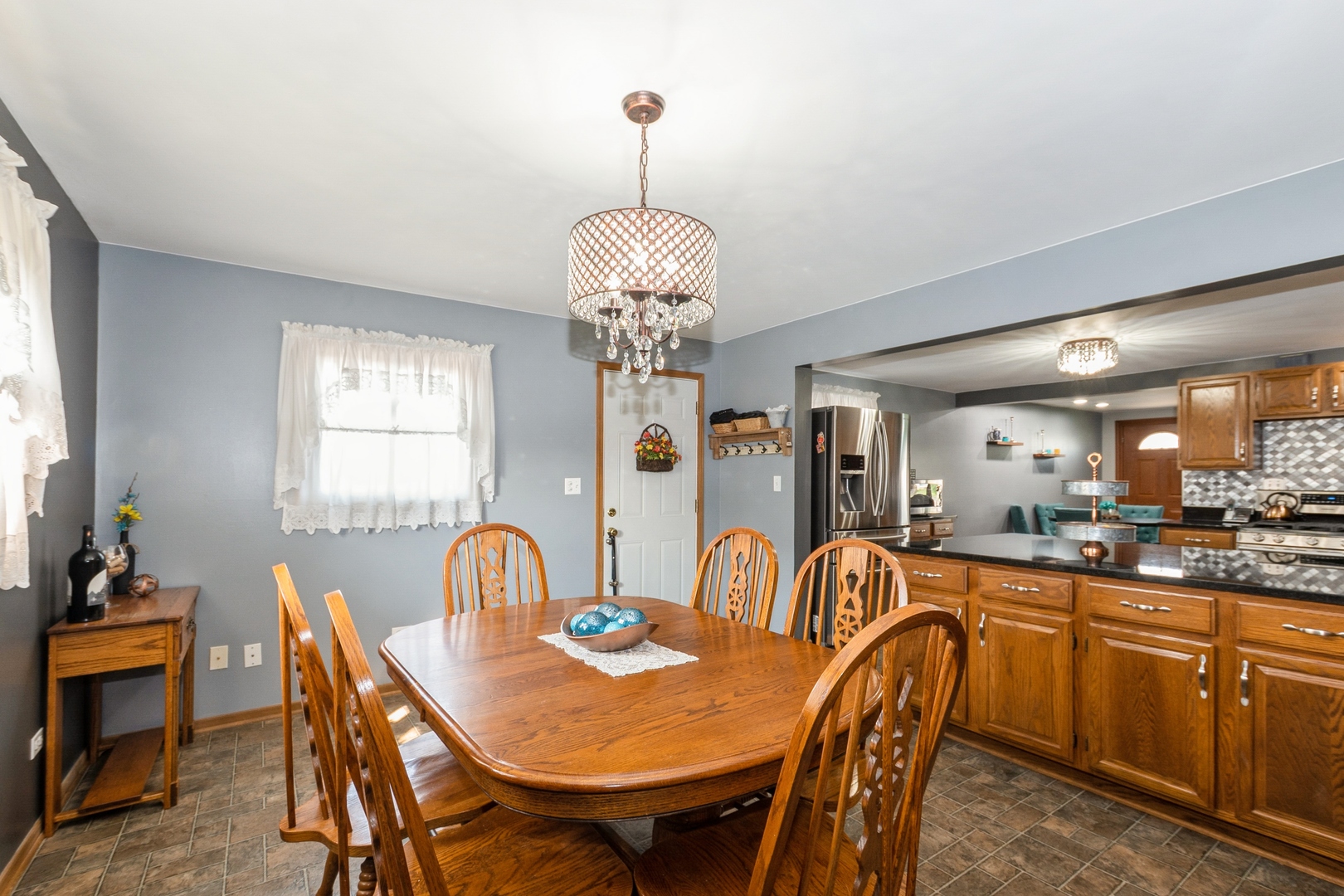8828 S Beck Place, Hometown, IL 60456