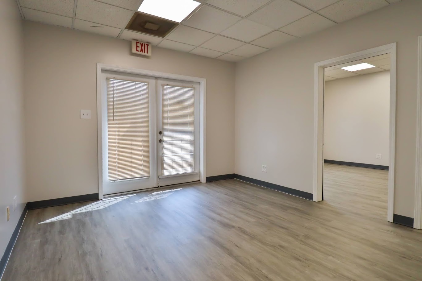 4701-4731 W Midlothian Turnpike, Crestwood, IL 60418