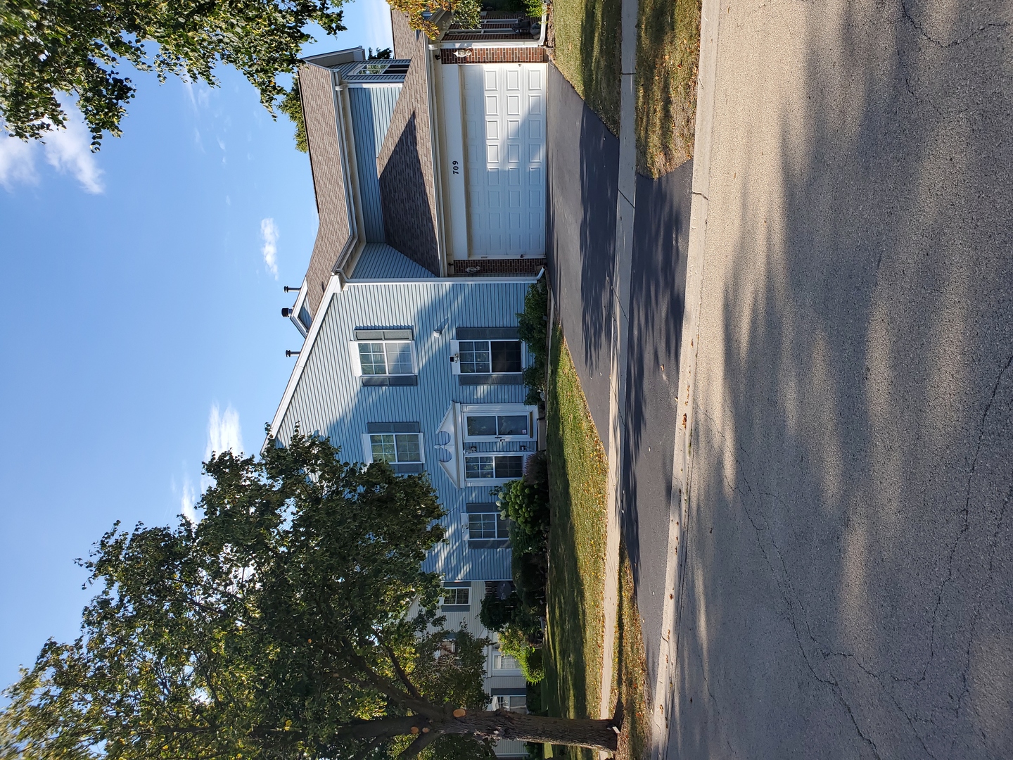 709 TIMOTHY Court, East Dundee, IL 60118