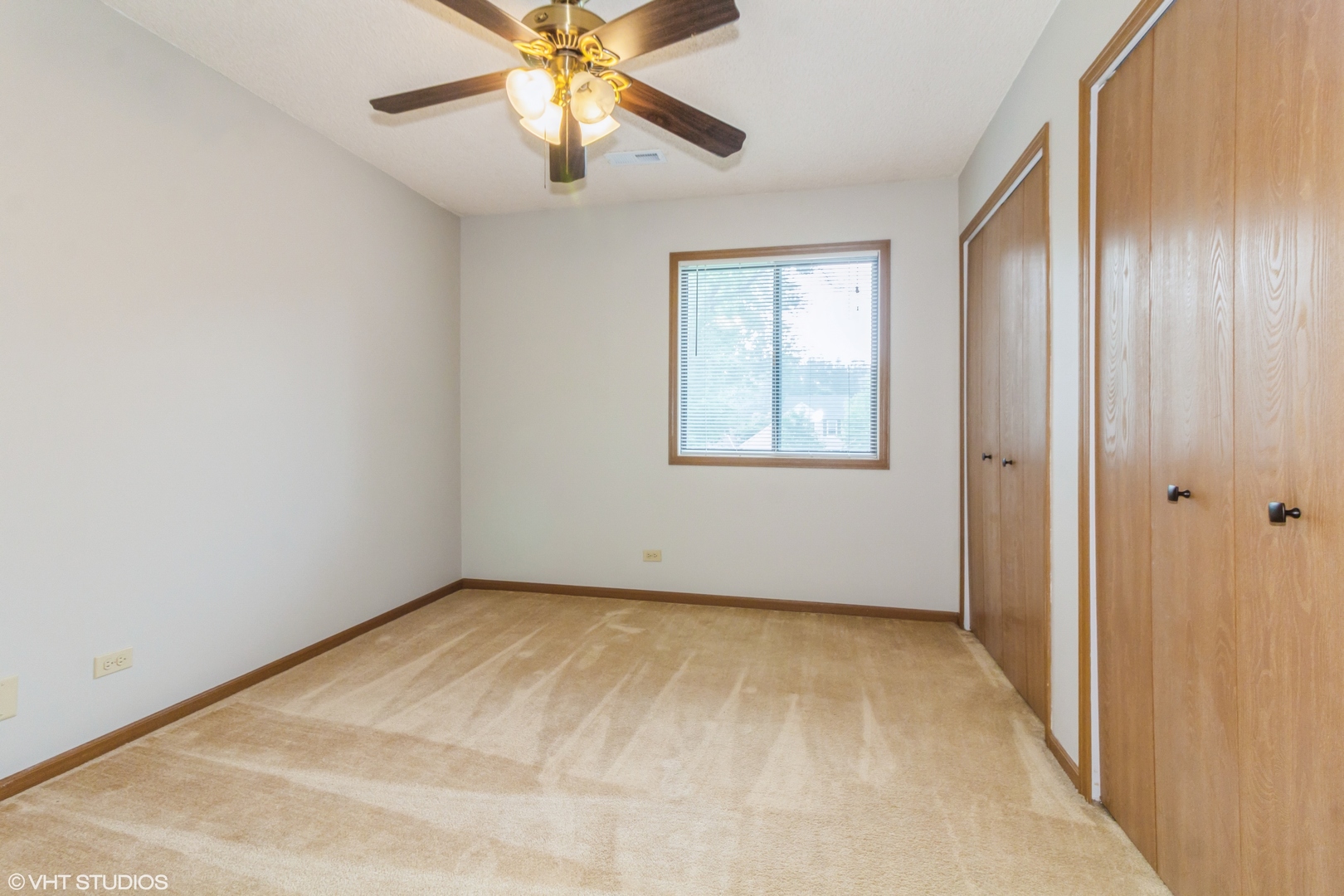 253 S Harrison Street #253, Geneva, IL 60134
