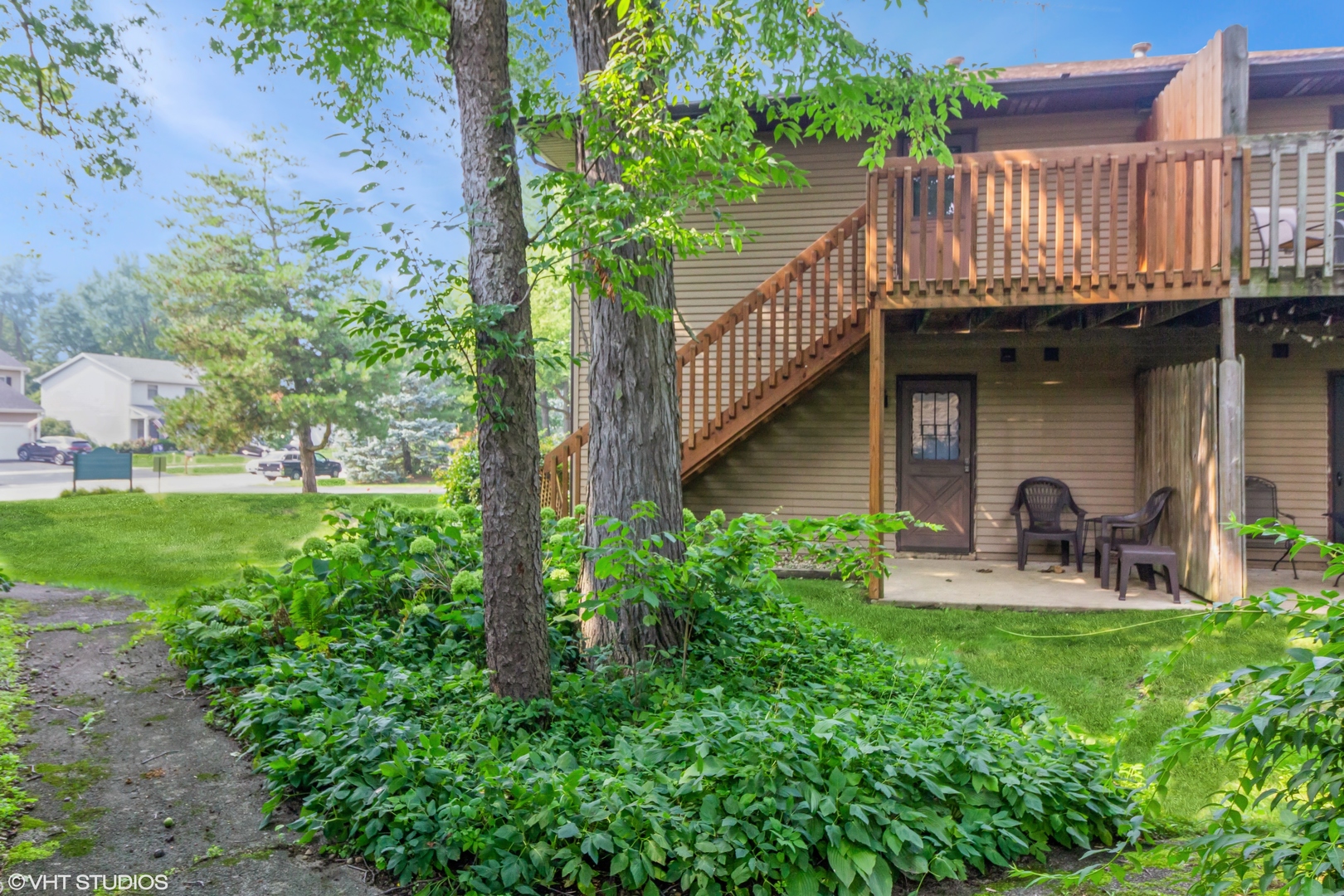 253 S Harrison Street #253, Geneva, IL 60134