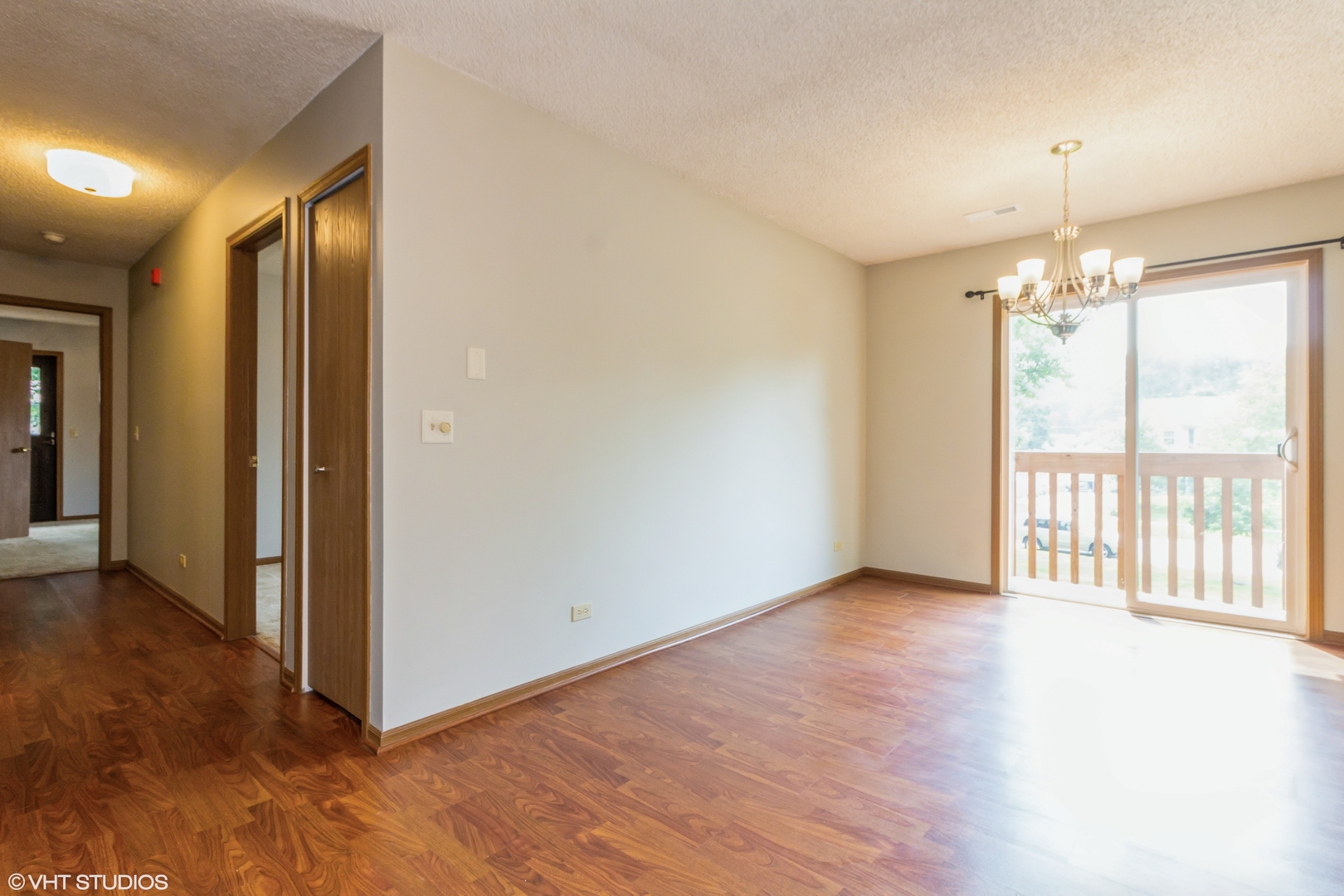 253 S Harrison Street #253, Geneva, IL 60134