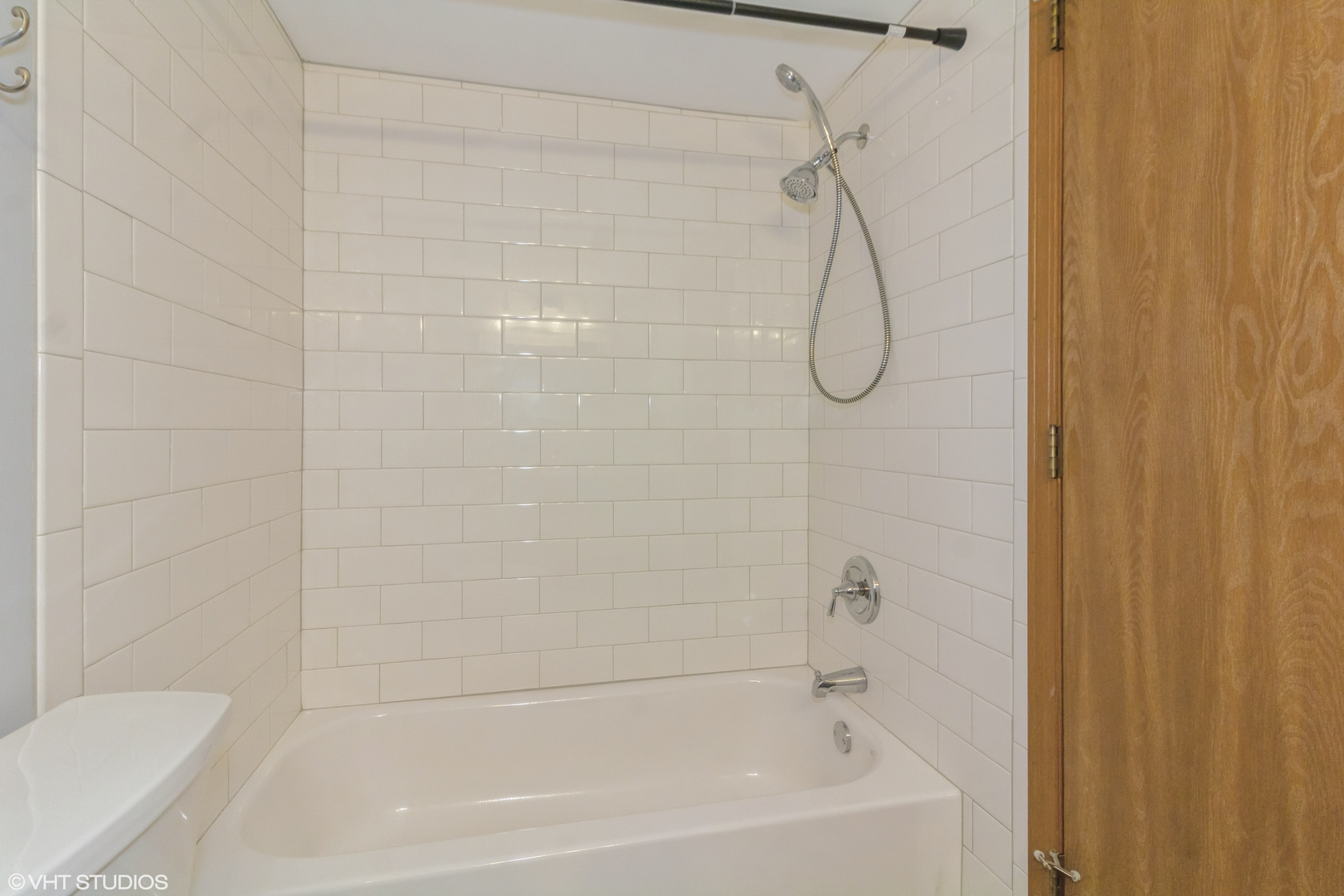 253 S Harrison Street #253, Geneva, IL 60134