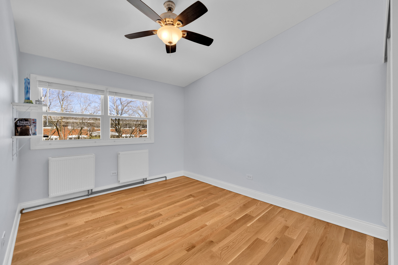 8852 Robin Drive #E, Des Plaines, IL 60016