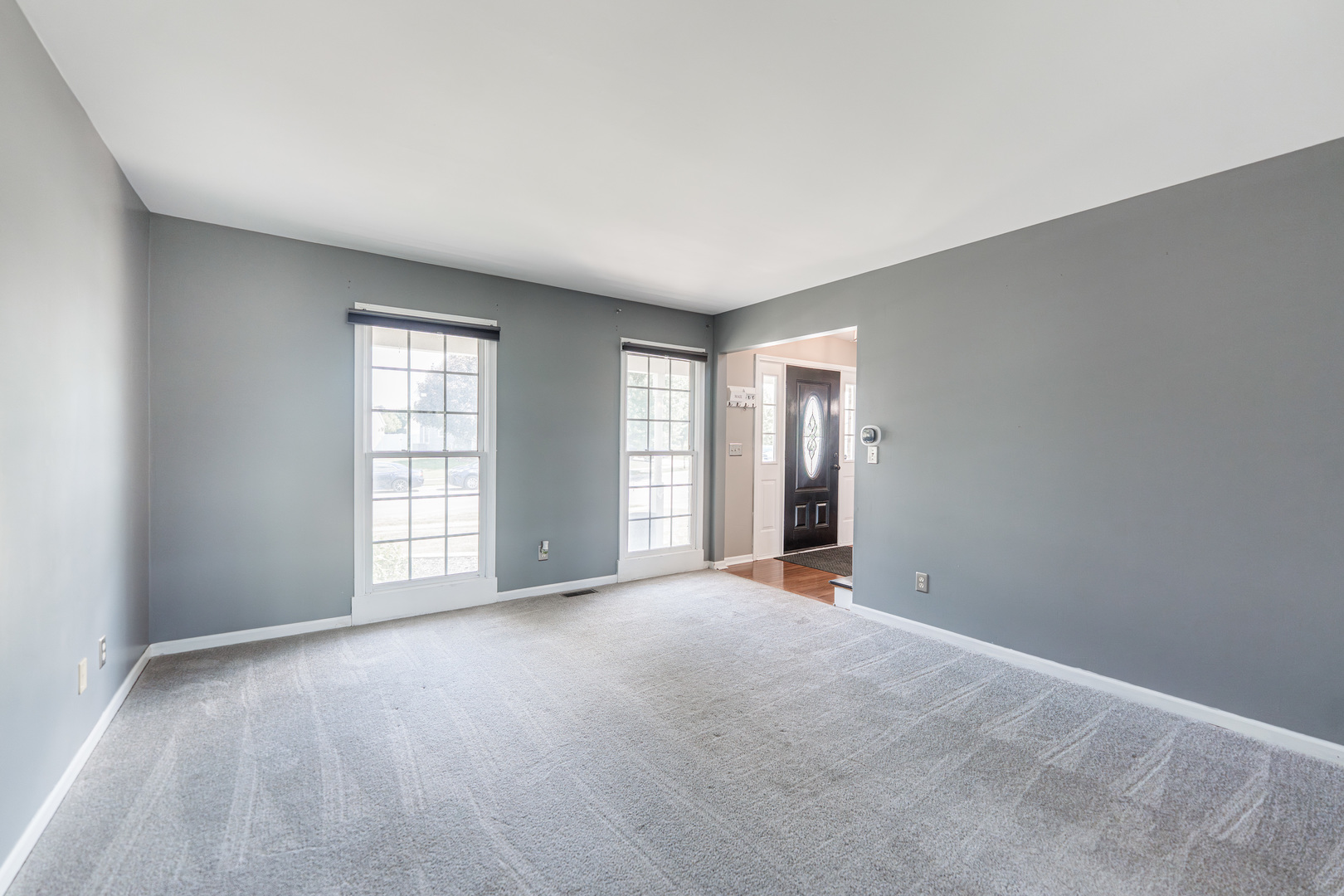 117 DEVONSHIRE Drive, DeKalb, IL 60115