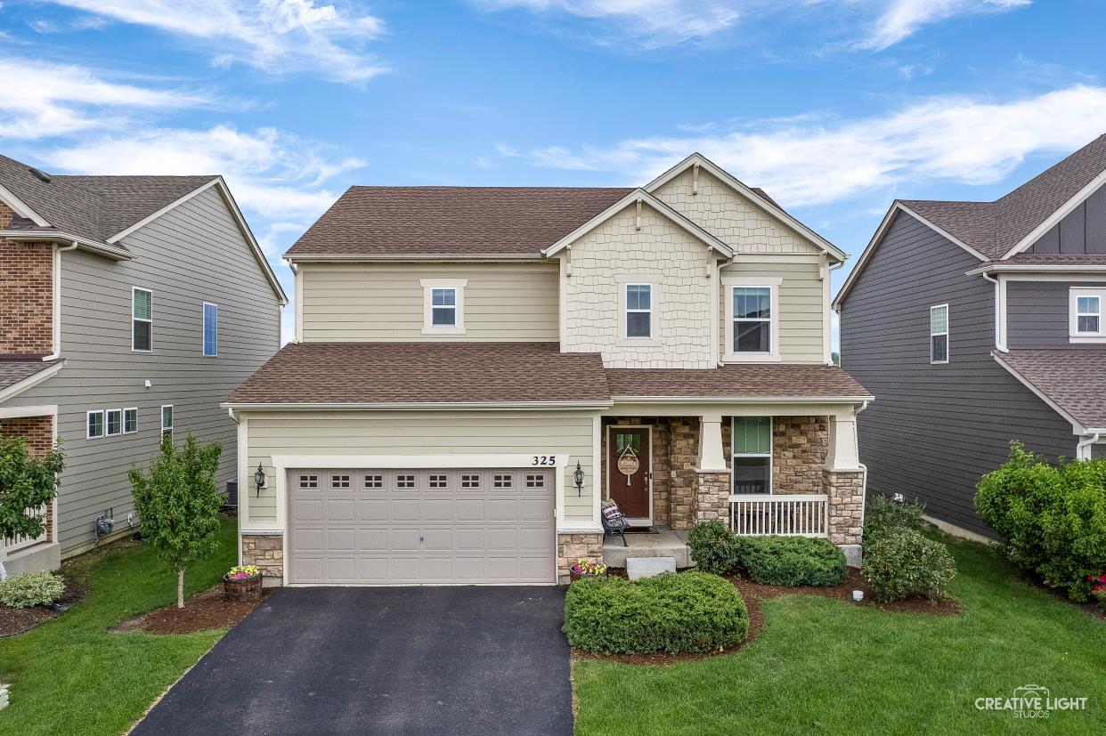 325 Kennedy Drive, St. Charles, IL 60175
