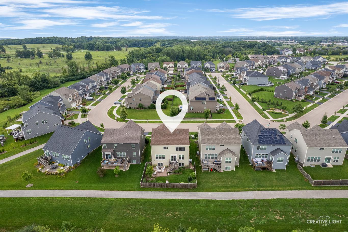 325 Kennedy Drive, St. Charles, IL 60175