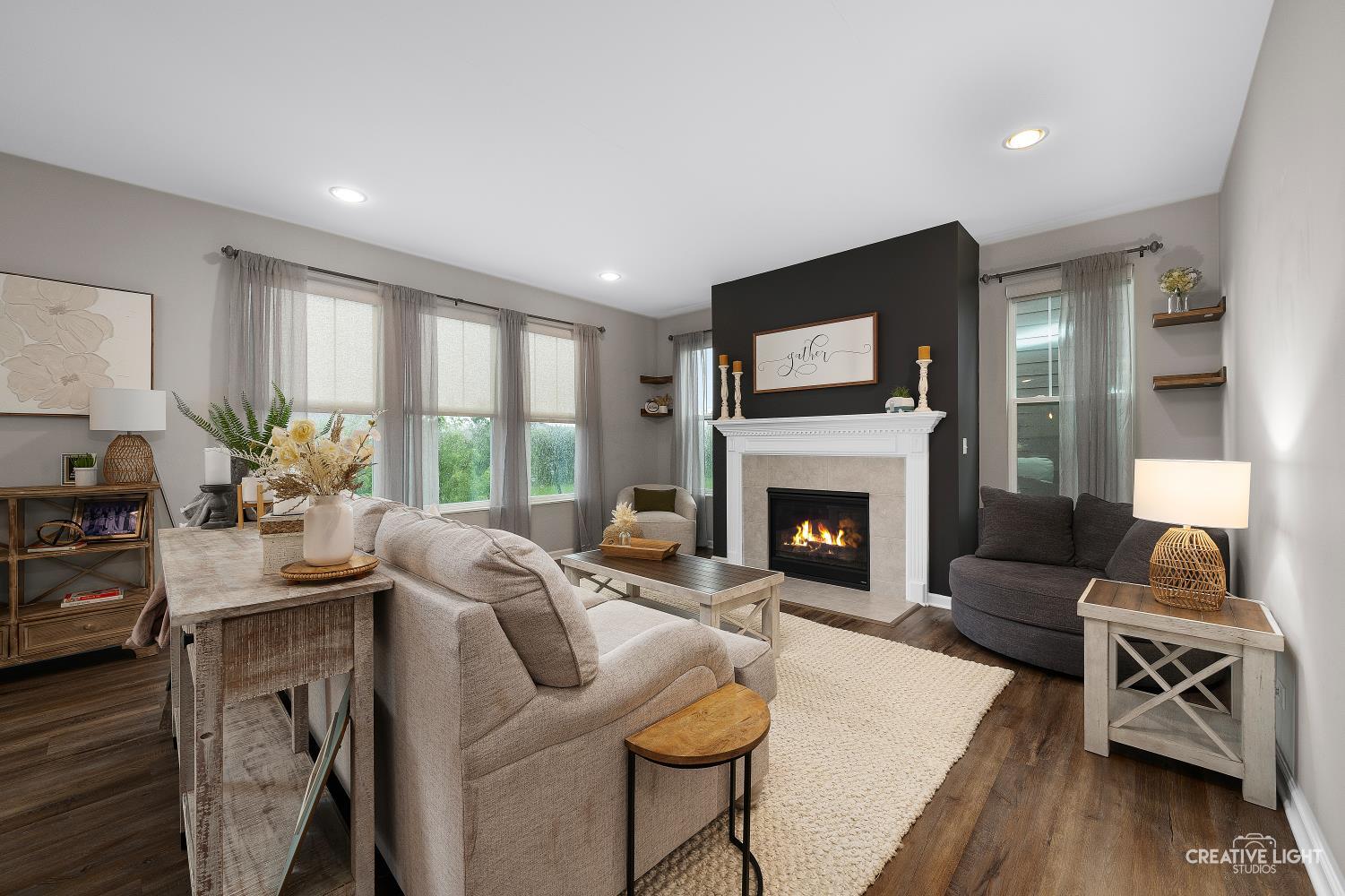 325 Kennedy Drive, St. Charles, IL 60175