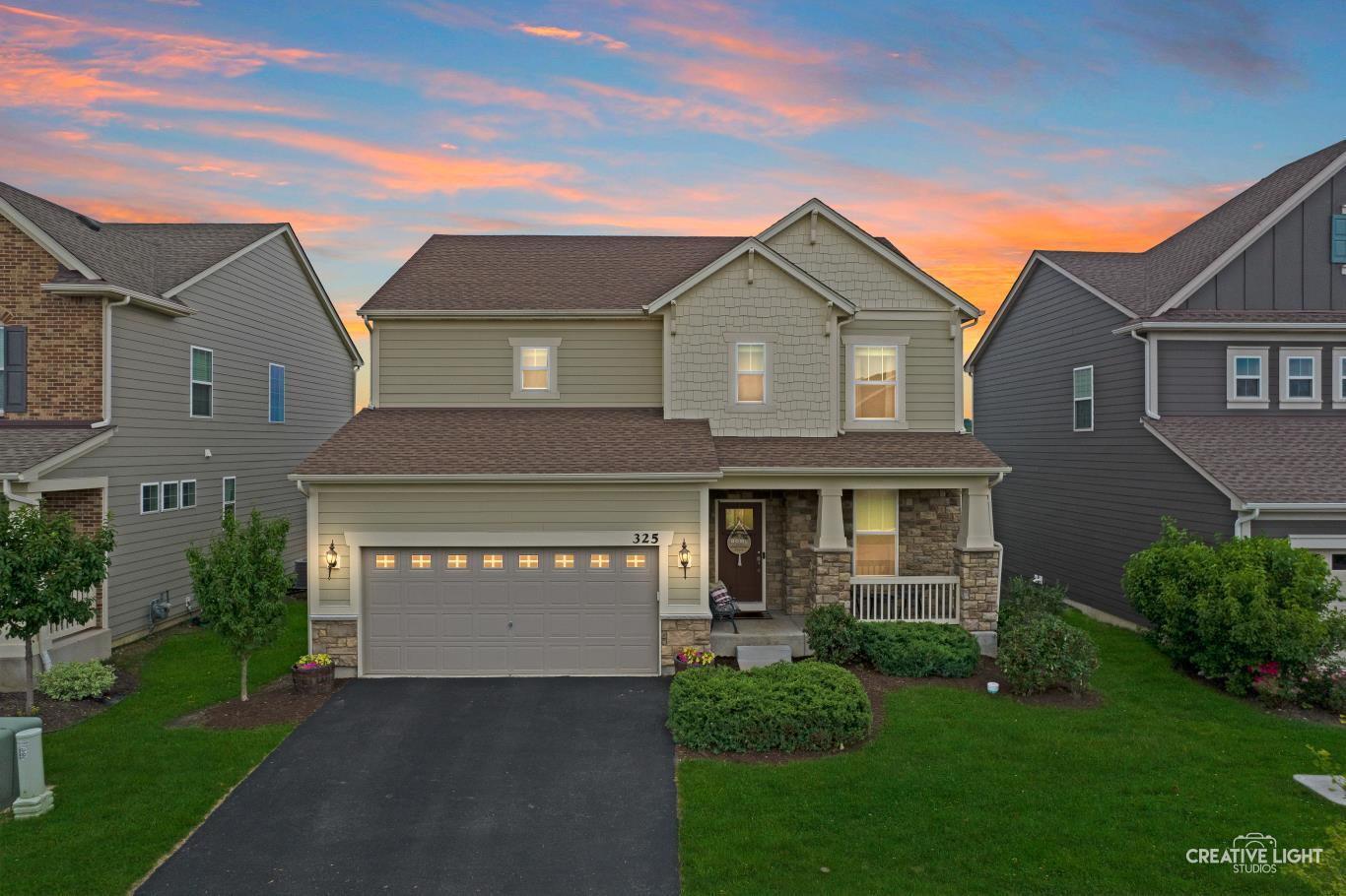 325 Kennedy Drive, St. Charles, IL 60175