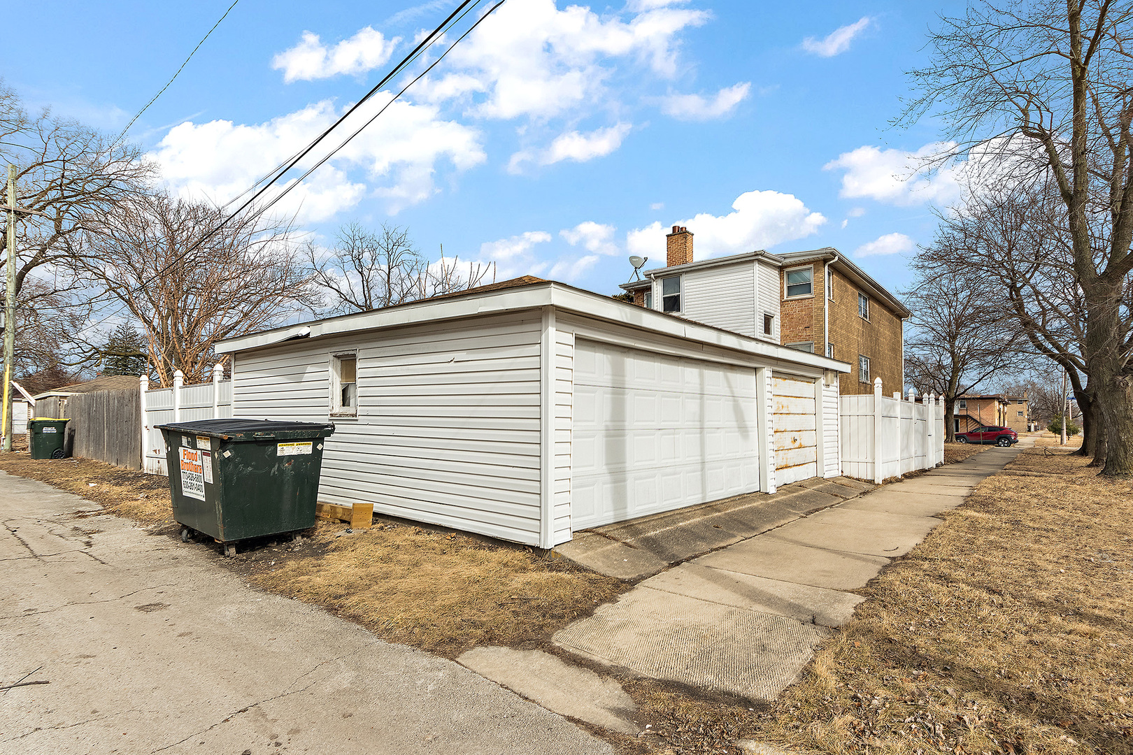 13946 S State Street, Riverdale, IL 60827