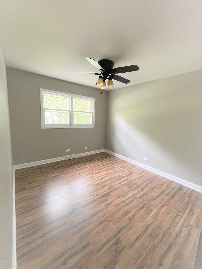 317 N Central Avenue, Wood Dale, IL 60191