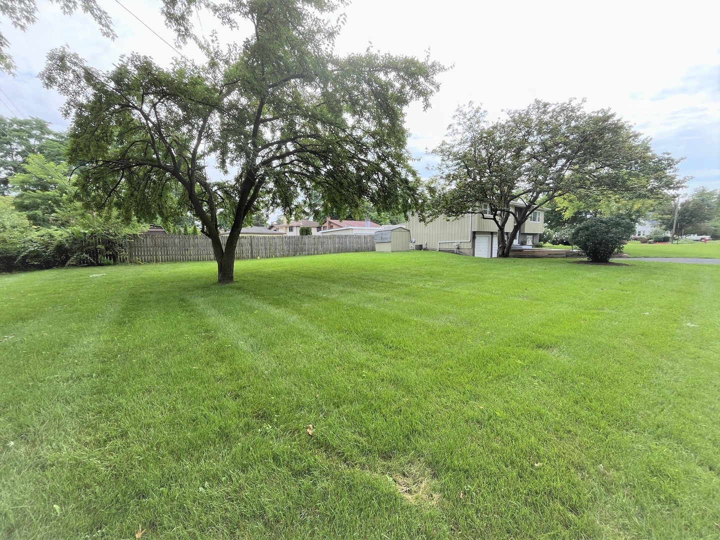 317 N Central Avenue, Wood Dale, IL 60191