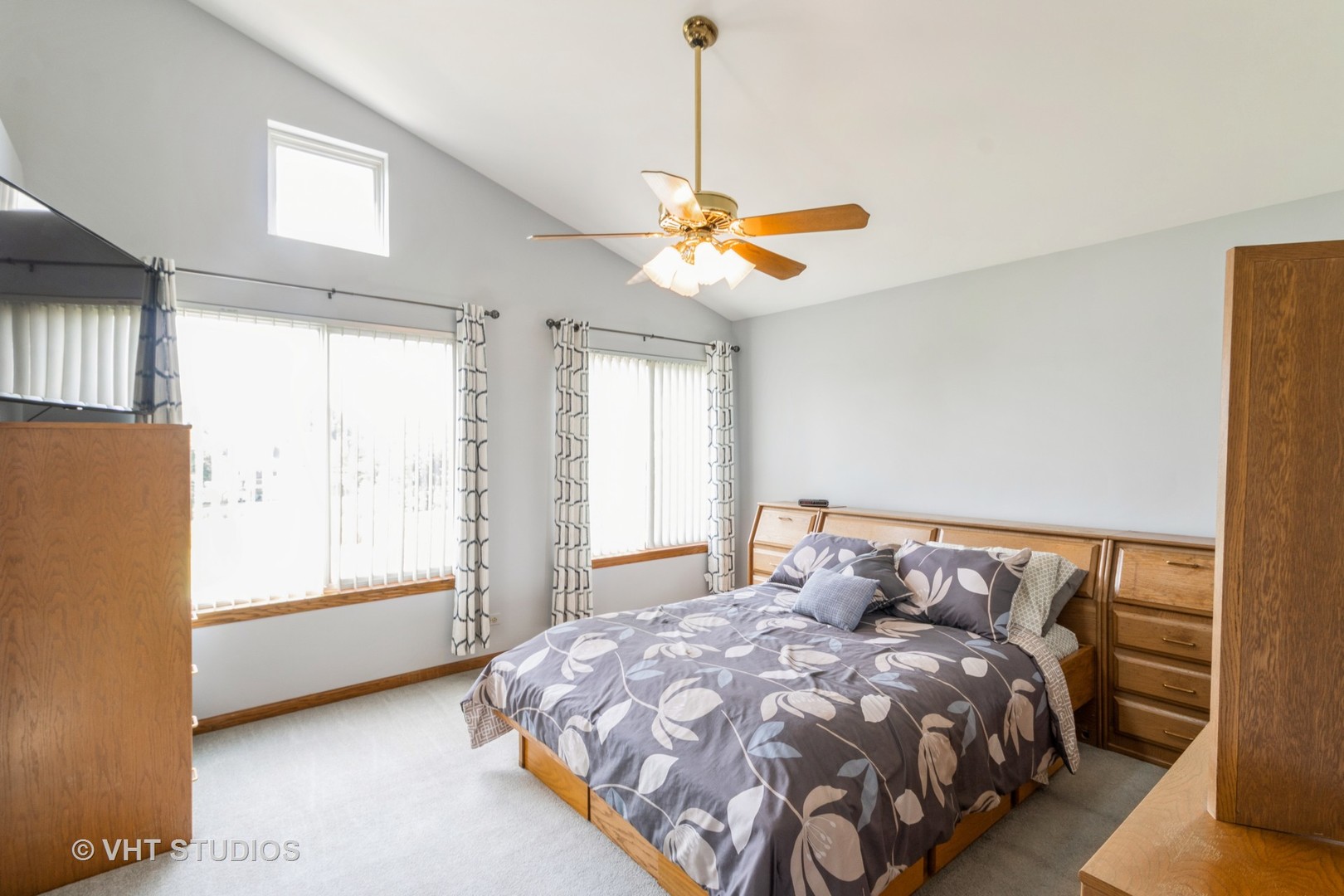 424 Sundance Drive, Bartlett, IL 60103