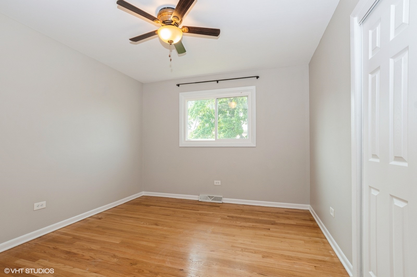15316 Woodmar Drive, Orland Park, IL 60462