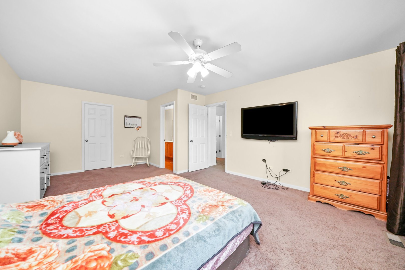 Plainfield, IL 60586