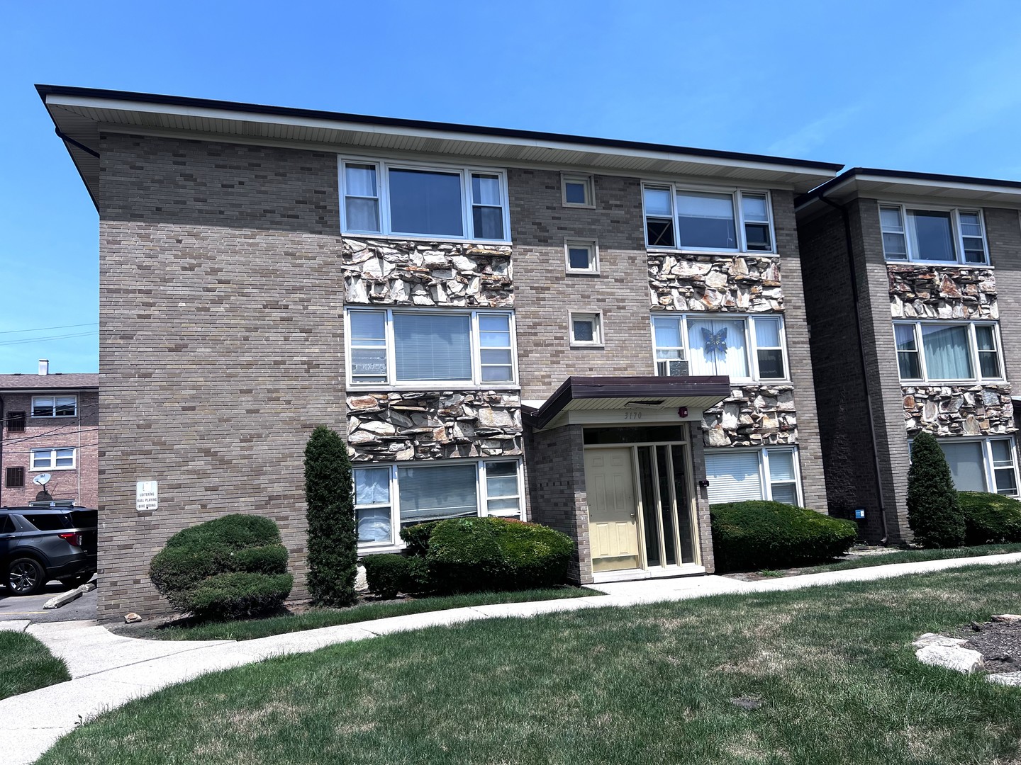 3170 W Meadow Lane Drive #22, Merrionette Park, IL 60803