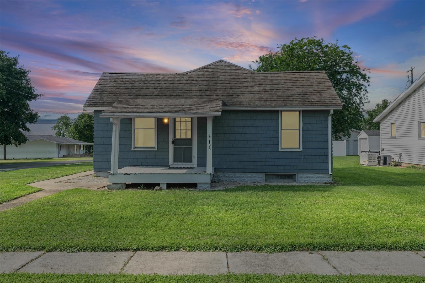 133 E Illinois Street, Sibley, IL 61773