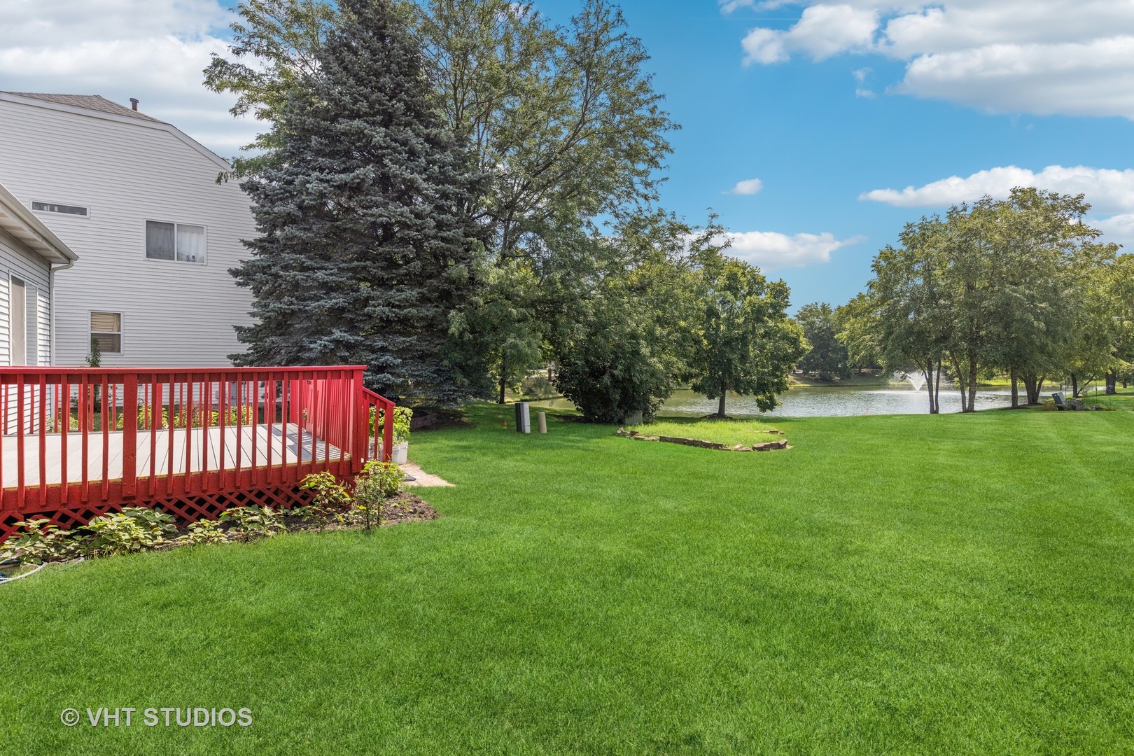 2466 Golf Trail Court, Aurora, IL 60506