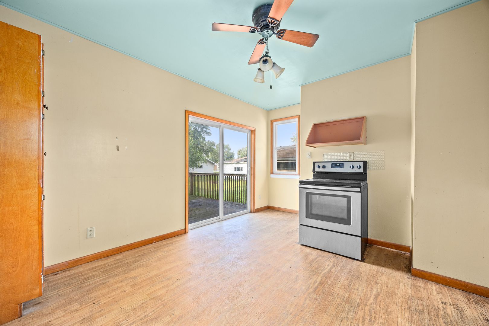 560 S Vermillion Street, Coal City, IL 60416