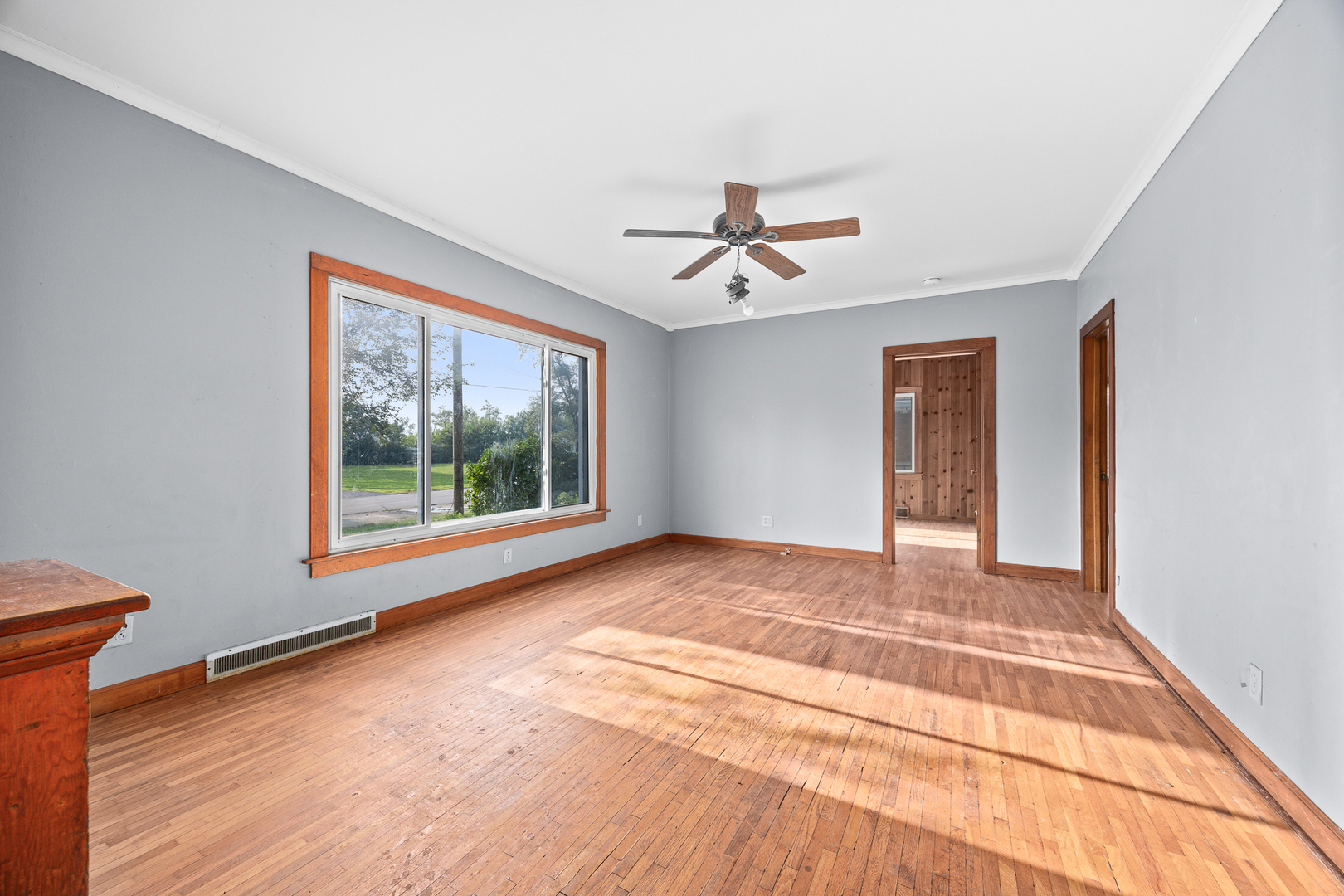 560 S Vermillion Street, Coal City, IL 60416