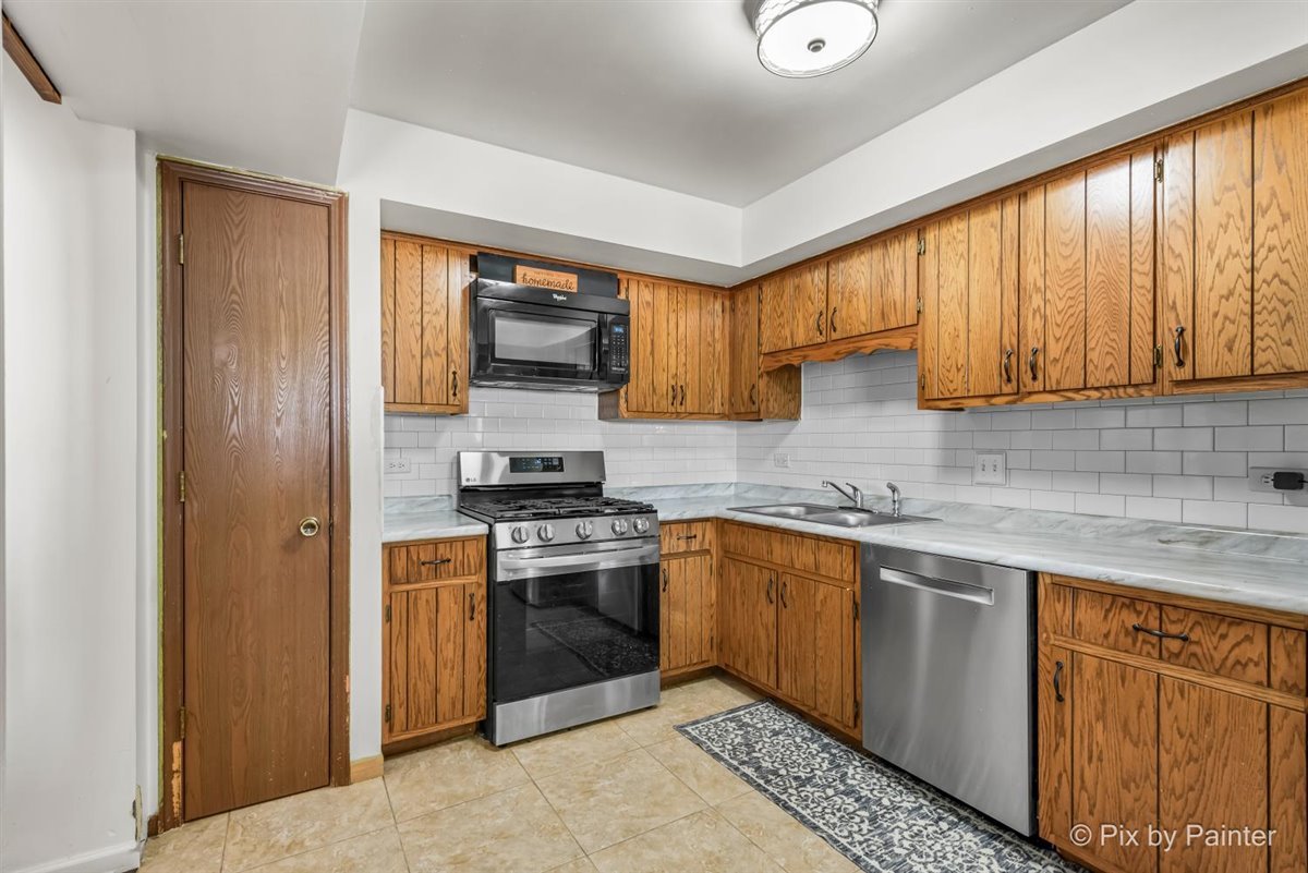 4003 W 105th Street #3W, Oak Lawn, IL 60453