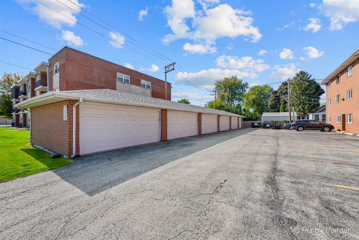 4003 W 105th Street #3W, Oak Lawn, IL 60453