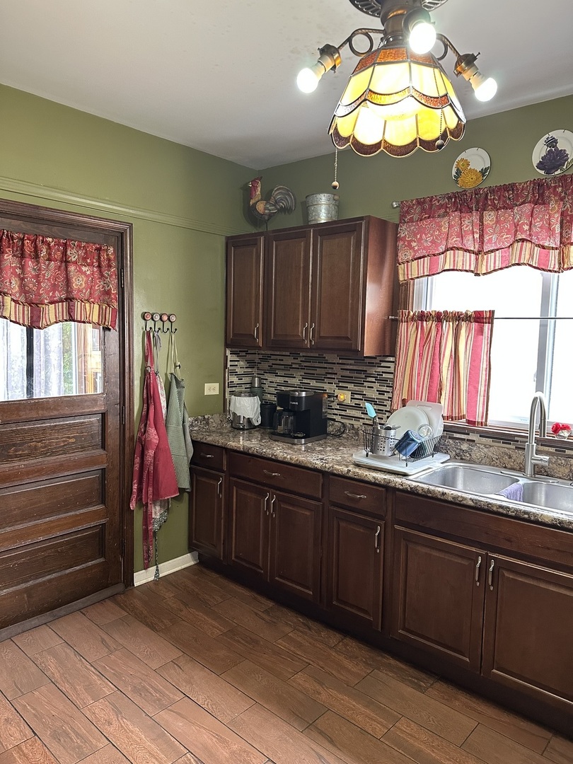 3718 W 64th Street, Chicago, IL 60629