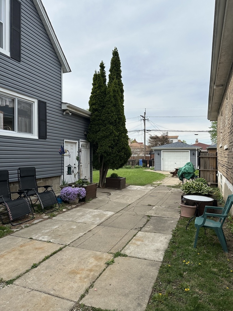 3718 W 64th Street, Chicago, IL 60629